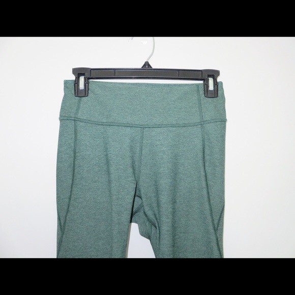 Outdoor Voices Leggings Hunter Green 7/8 Warmup Small Active Stretch Pants - Picture 3 of 9